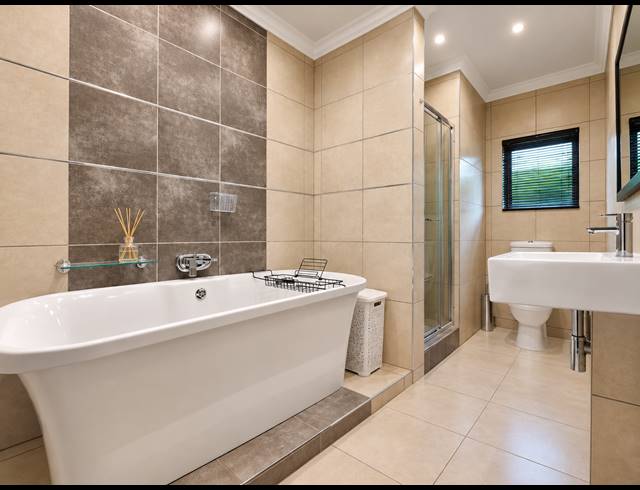 2 BEDROOM TOWNHOUSE FOR SALE IN THREE RIVERS